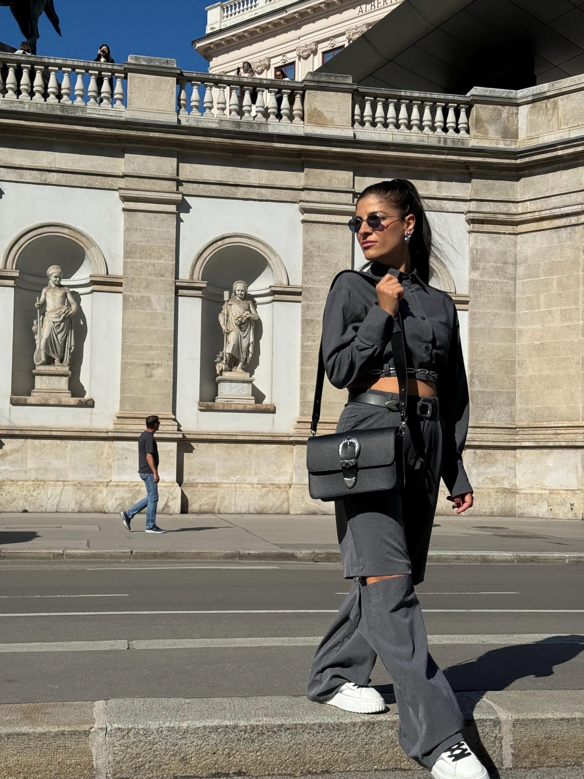 Women Handbag Black Leather Crossbody Bag Full Grain Women Handbag Black Leather Crossbody Bag Full Grain